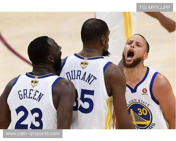 帕金斯批评勇士队全员辜负库里，未能让其发挥最佳水平